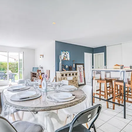 Le Bas D'anville By Interhome * Etaules (Charente-Maritime)